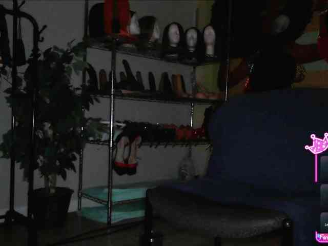 QueenAnitaDix webcam