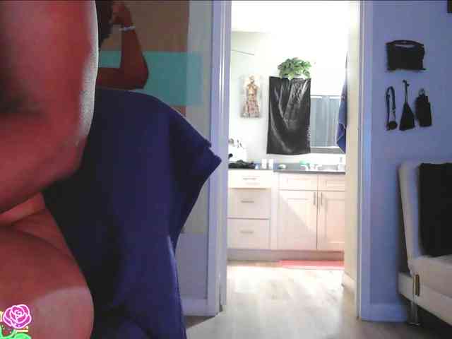 QueenAnitaDix webcam