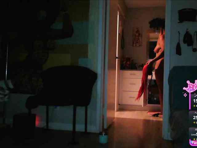 QueenAnitaDix webcam