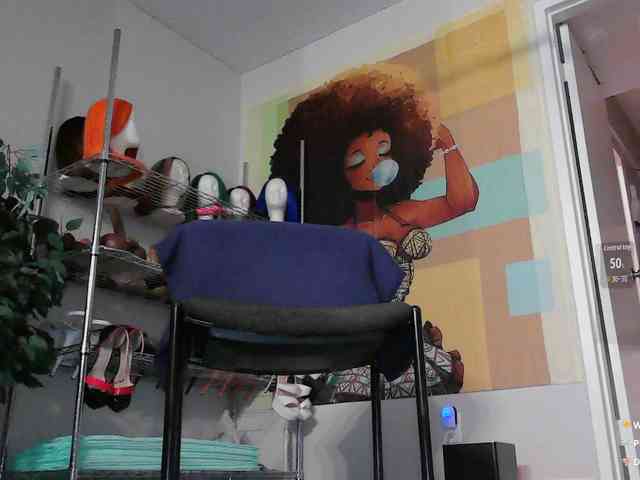QueenAnitaDix webcam