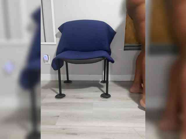 QueenAnitaDix webcam