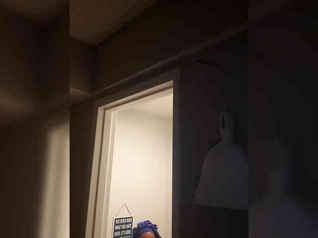 QueenAnitaDix webcam