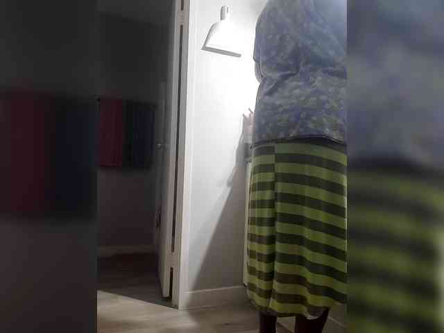 QueenAnitaDix webcam