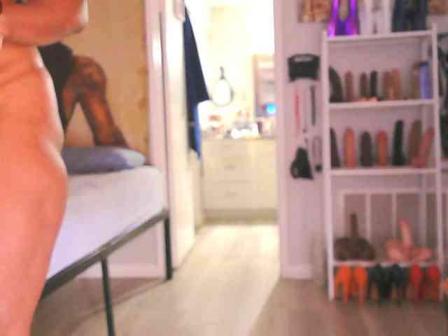 QueenAnitaDix webcam