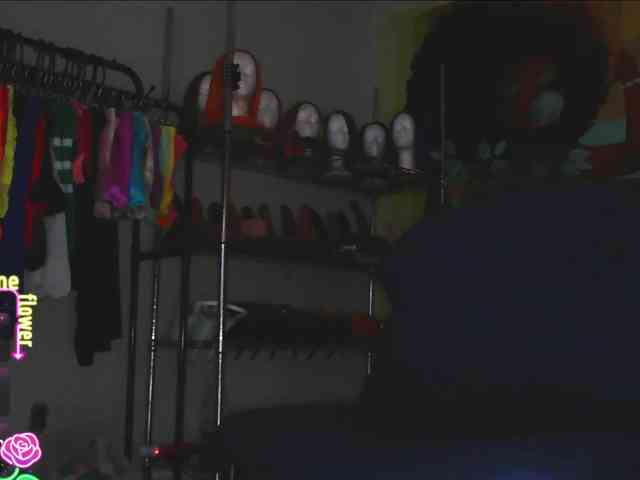 QueenAnitaDix webcam