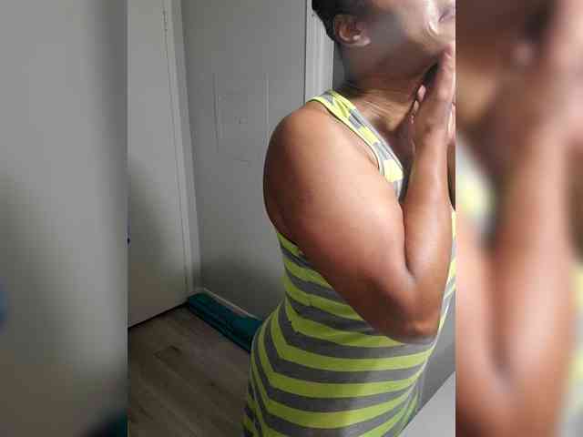 QueenAnitaDix QueenAnitaDix