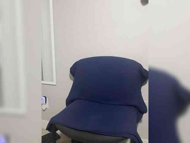 QueenAnitaDix webcam