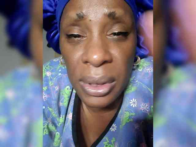 QueenAnitaDix webcam