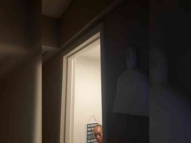 QueenAnitaDix webcam