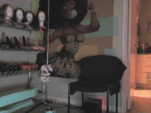 QueenAnitaDix webcam