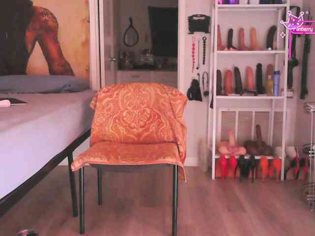QueenAnitaDix webcam