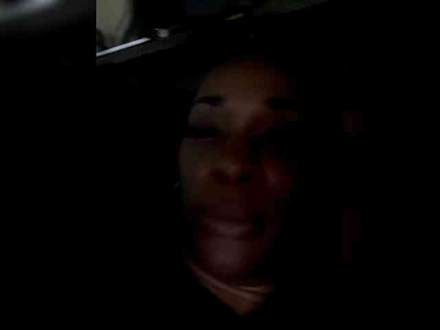 QueenAnitaDix webcam