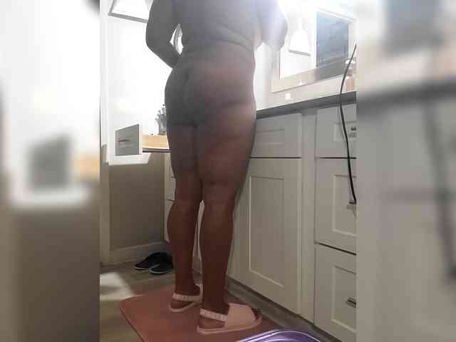 QueenAnitaDix webcam