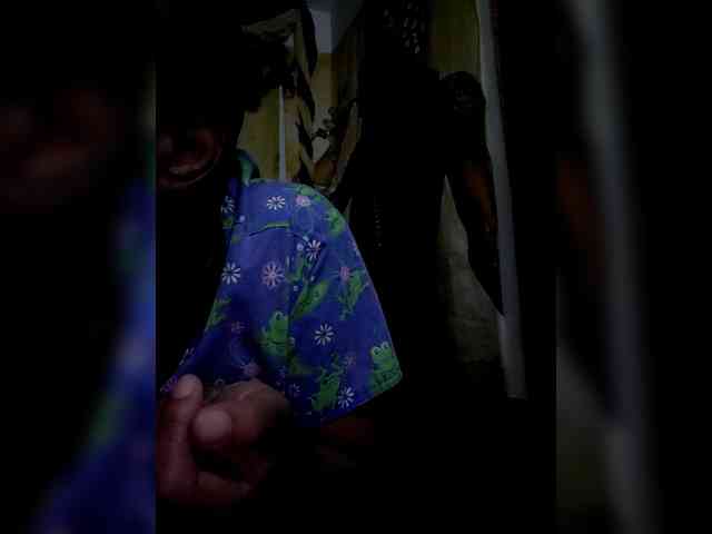 QueenAnitaDix webcam