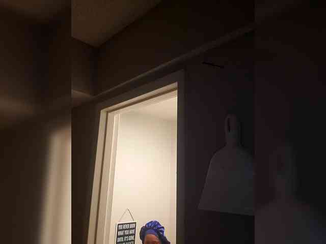 QueenAnitaDix webcam