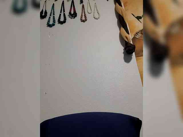 QueenAnitaDix webcam