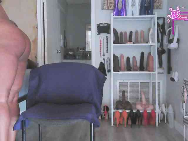 QueenAnitaDix webcam
