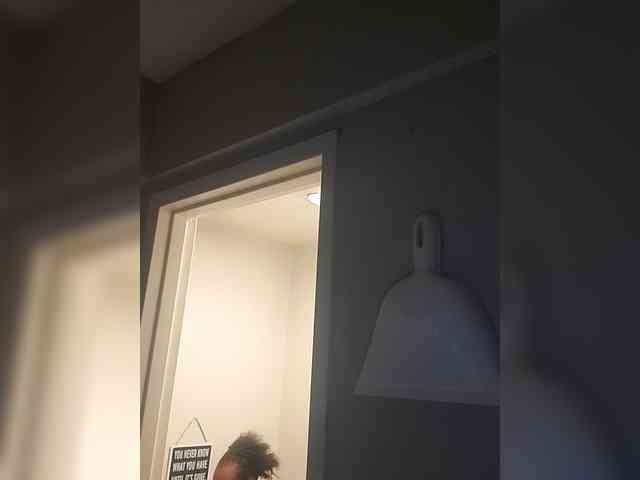 QueenAnitaDix webcam