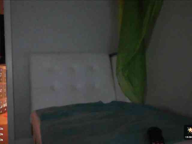 QueenAnitaDix webcam