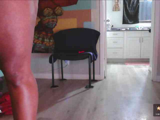 QueenAnitaDix webcam