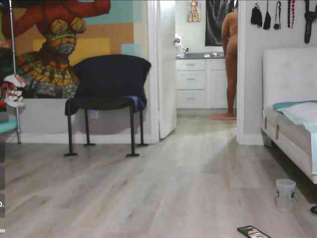 QueenAnitaDix webcam