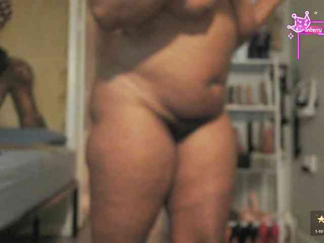 QueenAnitaDix webcam