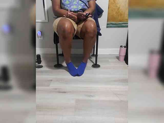 QueenAnitaDix webcam