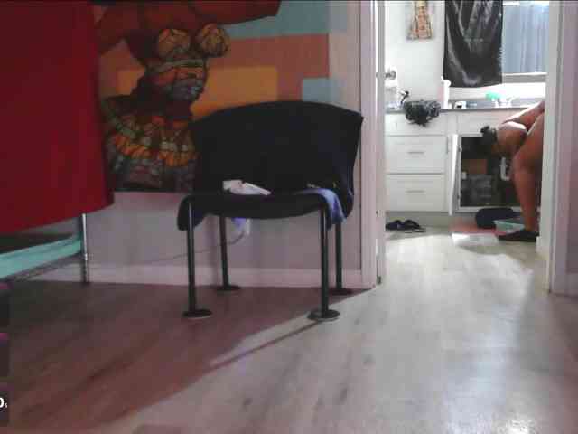 QueenAnitaDix webcam