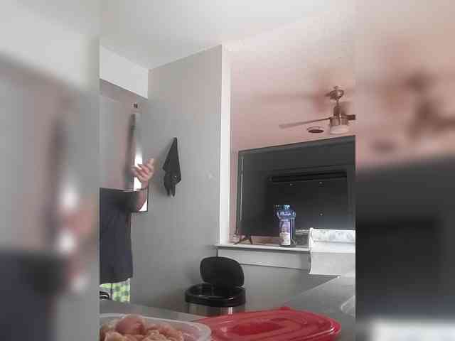 QueenAnitaDix webcam