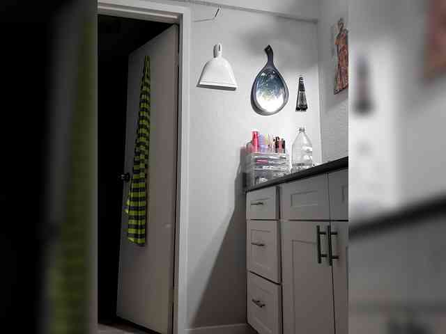 QueenAnitaDix webcam