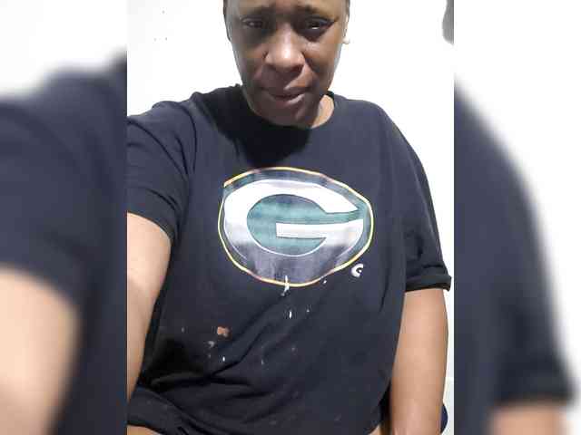 QueenAnitaDix webcam