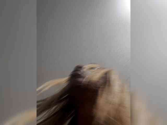 QueenAnitaDix webcam