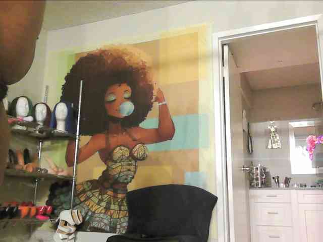 QueenAnitaDix webcam