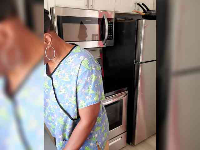 QueenAnitaDix webcam