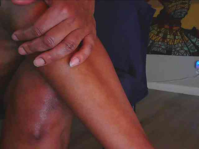 QueenAnitaDix webcam