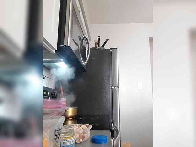 QueenAnitaDix webcam