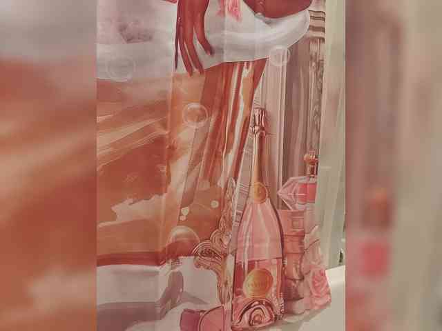 QueenAnitaDix webcam