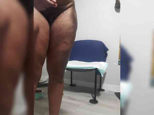 QueenAnitaDix webcam