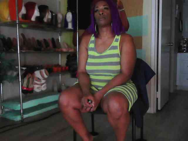 QueenAnitaDix
