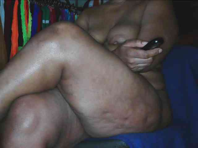 QueenAnitaDix webcam