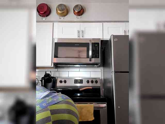 QueenAnitaDix webcam