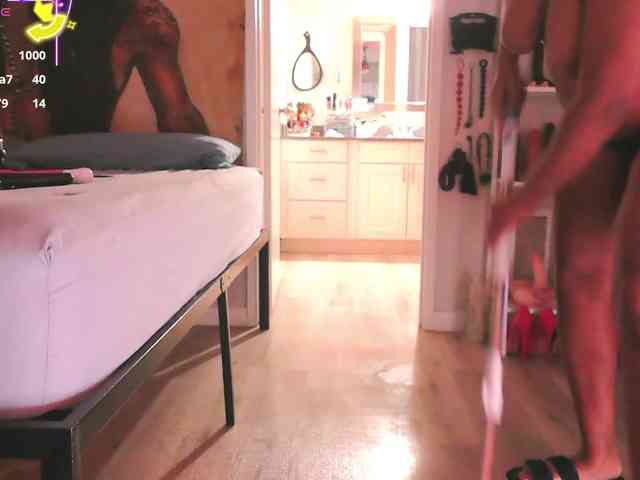 QueenAnitaDix webcam
