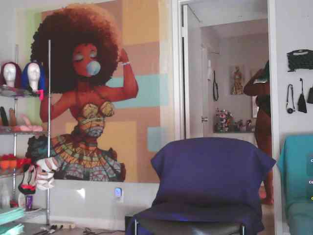 QueenAnitaDix