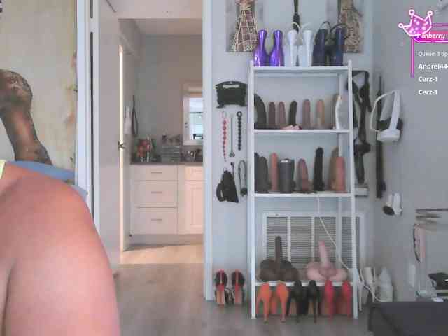 QueenAnitaDix webcam