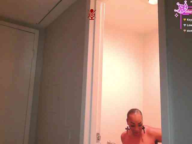 QueenAnitaDix webcam