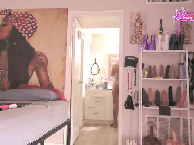 QueenAnitaDix webcam