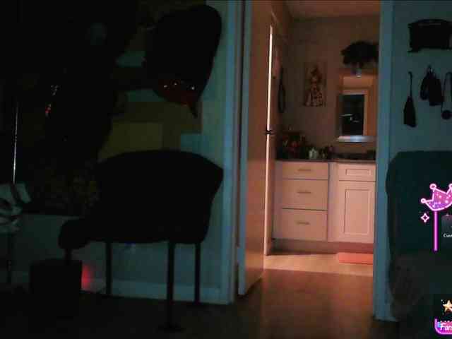 QueenAnitaDix webcam