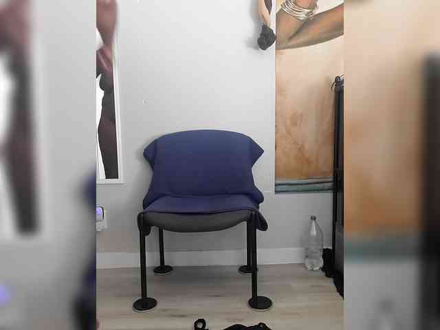 QueenAnitaDix webcam