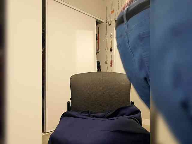 QueenAnitaDix webcam