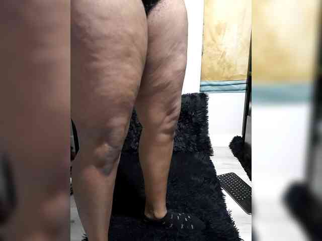 QueenAnitaDix webcam